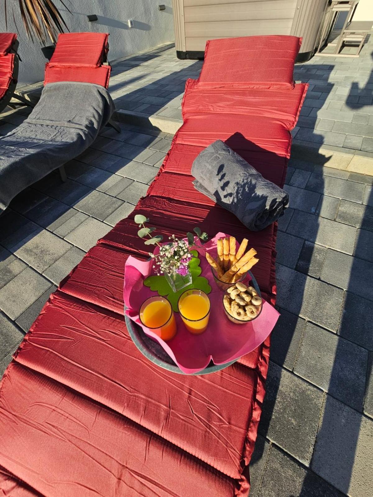 Apartman Koko With Private Jacuzzi 马卡尔斯卡 外观 照片
